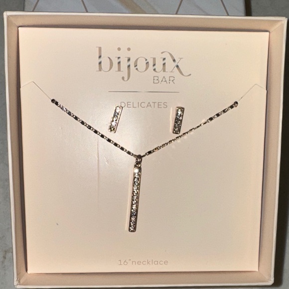 Pink Necklace and Earring Set - Picture 2 of 4